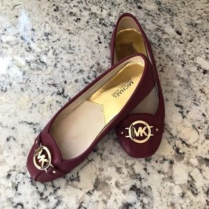 MICHAEL KORS Slip on SIZE 10